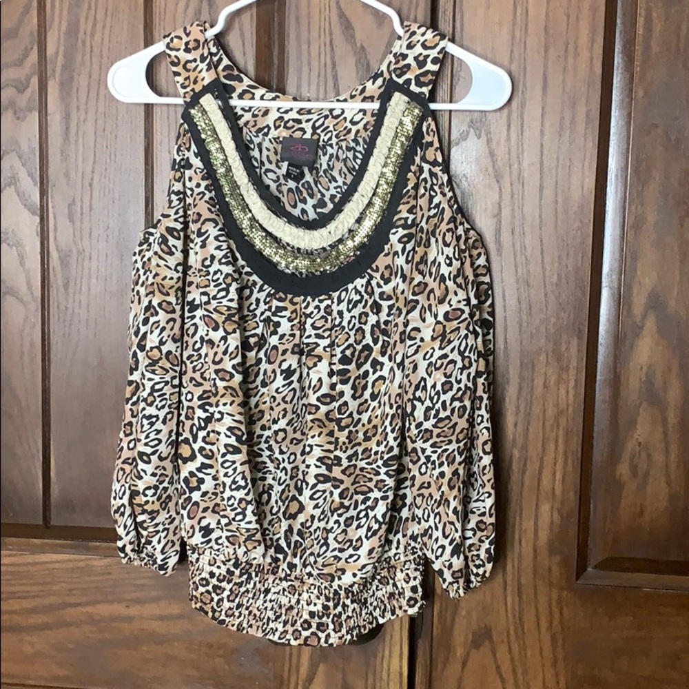 Bebe leopard shirt